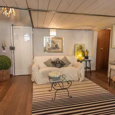 Loft Boutique Suite, Santa Croce, Florence, Wifi * Florença